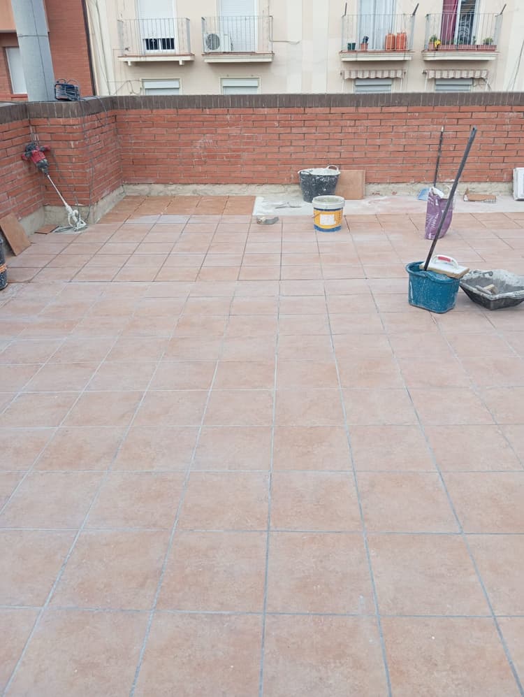 Impermeabilización de terraza casi finalizada
